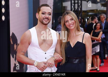 Riccardo Simonetti und Viviane Geppert BEI der „Trap : No Way Out“ première du film AM 31.07.2024 à Berlin Banque D'Images