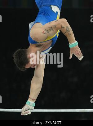 Paris, France. 31 juillet 2024. Illia Kovtun, de l'Ukraine, se produit sur la barre horizontale lors de la finale de gymnastique masculine tout autour des Jeux olympiques d'été à Paris, en France, le mercredi 31 juillet 2024. Photo de Pat Benic/UPI crédit : UPI/Alamy Live News Banque D'Images