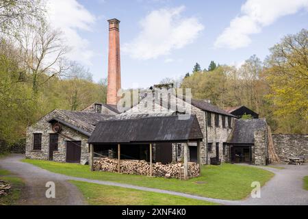 CUMBRIA, Royaume-Uni - 25 avril 2024. Extérieur du musée de travail de Stott Park Bobbin Mill dans Lake District, Royaume-Uni Banque D'Images