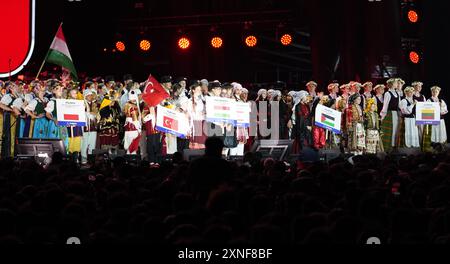 ISTANBUL, TURKIYE - 23 AVRIL 2024 : le maire d'Istanbul, Ekrem Imamoglu, lors de la Journée de la souveraineté nationale et des enfants de Turkiye le 23 avril à Istanbul Banque D'Images