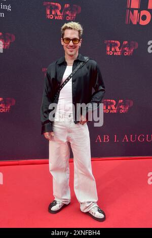 TRAPPE : PAS DE SORTIE Das criblage spécial TRAPPE von : NO WAY OUT Nico Stank im Zoopalast in im Kino Zoo Palast in Berlin, AM 31.07.2024 *** TRAP NO WAY OUT la projection spéciale de TRAP NO WAY OUT Nico Stank in Zoopalast in the Zoo Palast cinema in Berlin, on 31 07 2024 Photopress Mueller Banque D'Images