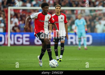 Rotterdam, pays-Bas. 31 juillet 2024. ROTTERDAM, PAYS-BAS - JUILLET 31 : Djomar Giersthove de Feyenoord court avec le ballon lors du match amical de pré-saison entre Feyenoord et L'AS Monaco au Stadion Feijenoord le 31 juillet 2024 à Rotterdam, pays-Bas. (Photo de Hans van der Valk/Orange Pictures) crédit : Orange pics BV/Alamy Live News Banque D'Images