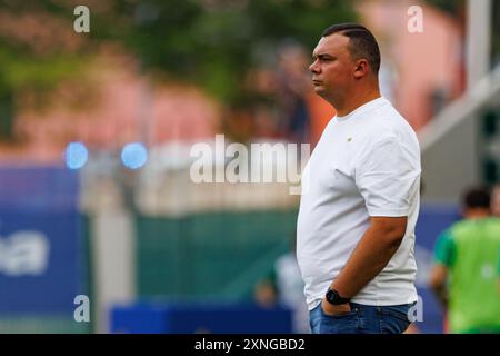 Radom, Pologne. 27 juillet 2024. Adrian Siemieniec (entraîneur de Radomiak) vu pendant le match PKO BP Ekstraklasa entre les équipes de Radomiak Radom et Jagiellonia Bialystok au Stadion Miejski im. Braci Czachorow. Score final : Radomiak Radom 2 : 3 Jagiellonia Bialystok (photo de Maciej Rogowski/SOPA images/Sipa USA) crédit : Sipa USA/Alamy Live News Banque D'Images