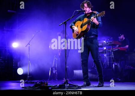 Marina Di Pietrasanta, Italie. 31 juillet 2024. Jack Savoretti se produit en concert au Festival de la Versiliana. (Photo de Stefano dalle Luche/Pacific Press) crédit : Pacific Press Media production Corp./Alamy Live News Banque D'Images