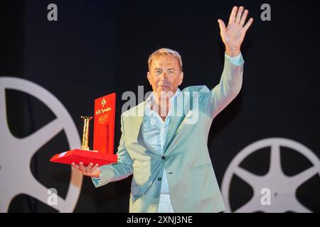 News - Kevin Costner au Magna Grecia film Festival présente Horizon Kevin Costner au Magna Grecia film Festival pendant Kevin Costner au Magna Grecia film Festival présente Horizon, News in Catanzaro, Italy, July 31 2024 Catanzaro Area porto Catanzaro Italy Copyright : xAntonioxMoniacix/xLiveMediax LPN 1464122 Banque D'Images