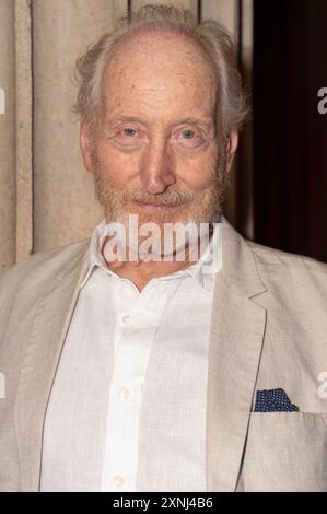 Charles Dance BEI der Präsentation des Kinofikms Rumours im Kino am Königsplatz. München, 31.07.2024 *** Charles Dance à la présentation du film Rumours au Kino am Königsplatz Munich, 31 07 2024 Foto:Xn.xKolinzx/xFuturexImagex Rumours 4715 Banque D'Images