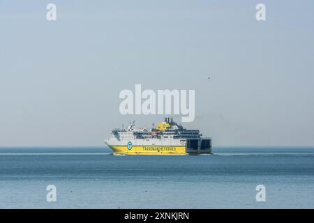 Seaford, 30 juillet 2024 : le ferry Transmanche, 'Seven Sisters', met les voiles de Newhaven à Dieppe Banque D'Images