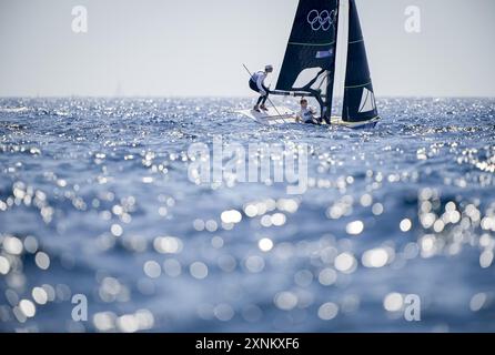 MARSEILLE - les marins Bart Lambriex et Floris van de Werken en action lors des 49e médailles aux Jeux Olympiques. ANP SANDER KONING Credit : ANP/Alamy Live News Banque D'Images