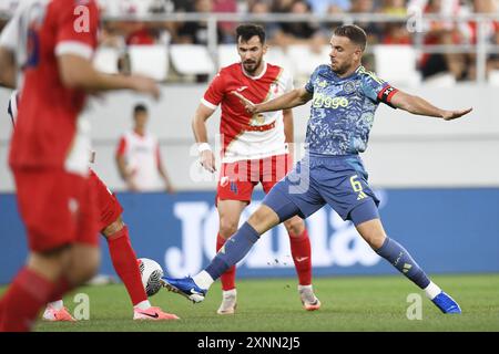 BACKA TOPOLA, 01-08-2024, TSC Arena, football, UEFA Europa League deuxième tour de qualification, saison 2024 / 2025, Voïvodine - Ajax, joueur Ajax Jordan Henderson Banque D'Images