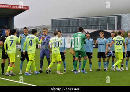 Nordragota, Îles Féroé. 01 août 2024. Les joueurs de Gand en photo avant le match entre l'équipe belge de football KAA Gent et les Féroé Vikingur, le match retour du 2e tour de qualification de l'UEFA Conference League, jeudi 1er août 2024 à Nordragota, aux îles Féroé. Gent a remporté la première étape 4-1. BELGA PHOTO JILL DELSAUX crédit : Belga News Agency/Alamy Live News Banque D'Images