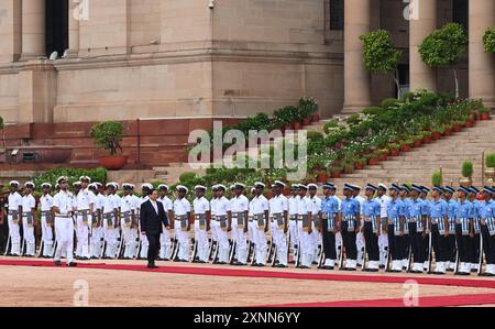 New Delhi, Inde. 01 août 2024. NEW DELHI, INDE - 1er AOÛT : le premier ministre vietnamien Pham Minh Chinh pendant la garde d'honneur au Rashtrapati Bhavan à New Delhi, Inde, le jeudi 1er août 2024. (Photo de Arvind Yadav/Hindustan Times/Sipa USA) crédit : Sipa USA/Alamy Live News Banque D'Images