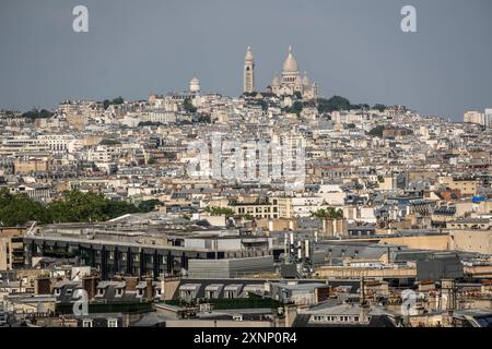 Paris, France, juin 05 vue de la basilique du Sacré-Couer au sommet de la colline Banque D'Images