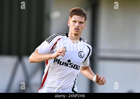 Jordan Majchrzak de Legia Warszawa lors du deuxième tour de qualification de l'UEFA Europa Conference League 2nd match Caernarfon Town vs Legia Varsovie à Nantporth, Bangor, Royaume-Uni, le 1er août 2024 (photo de Cody Froggatt/News images) Banque D'Images