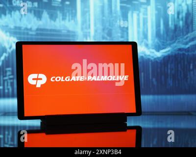 Dans cette illustration photo, le logo Colgate-Palmolive Company est affiché sur une tablette. Banque D'Images
