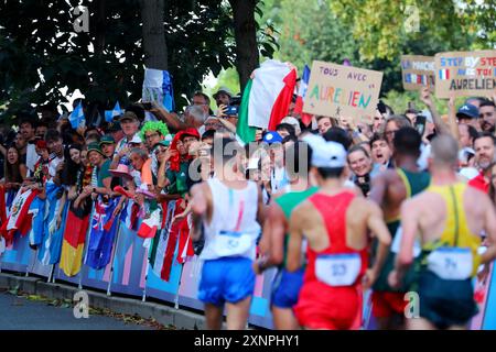 Paris, France. 1er août 2024. Vue générale Marche : Marche de 20 km masculine pendant les Jeux Olympiques de Paris 2024 à Paris, France . Crédit : Naoki Nishimura/AFLO SPORT/Alamy Live News Banque D'Images