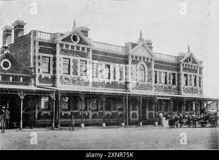 Aperçus de Bulawayo, Matabeleland Rhodésie ; maintenant Zimbabwe à partir de l'article LA CONQUÊTE ÉCONOMIQUE DE L'AFRIQUE. Par H. G. Prout. Tiré de l'Engineering Magazine consacré au progrès industriel volume XVIII 1899-1900 The Engineering Magazine Co Banque D'Images