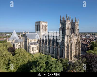 Gros plan aérien de York Minster, North Yorkshire, Angleterre. Banque D'Images