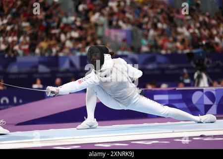 Paris, France. 01 août 2024. Sera Azuma (JPN) Escrime : demi-finale par équipe de feuilles féminines lors des Jeux Olympiques de Paris 2024 au Grand Palais de Paris, France . Crédit : Koji Aoki/AFLO SPORT/Alamy Live News Banque D'Images