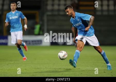 Leonardo Spianazzola de Napoli lors du match amical Napoli et Brest au stade Teofilo Patini de Castel Di Sangro, Italie centrale du Sud - dimanche 31 juillet 2024. Sport - Soccer . (Photo de Alessandro Garofalo/LaPresse) crédit : LaPresse/Alamy Live News Banque D'Images