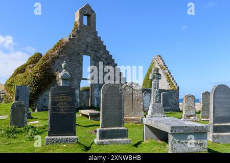 L'ancienne église (datée du 1619) et le cimetière de Balnakeil près de Durness, Sutherland, Scotland, UK. Banque D'Images