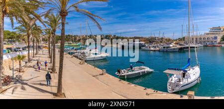 Vue de bateaux à Port Manacor, Porto Cristo, Majorque, Îles Baléares, Espagne, Méditerranée, Europe Banque D'Images