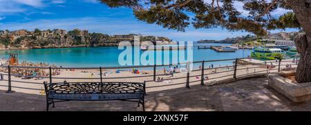 Vue de la plage de Platja de Portocristo, Porto Cristo, Majorque, Îles Baléares, Espagne, Méditerranée, Europe Banque D'Images