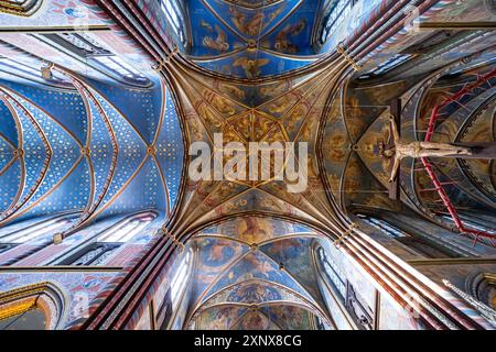 Die bemalte Decke der Wallfahrtskirche Marienbasilika in Kevelaer, Niederrhein, Nordrhein-Westfalen, Deutschland, Europa | le plafond peint de la Banque D'Images