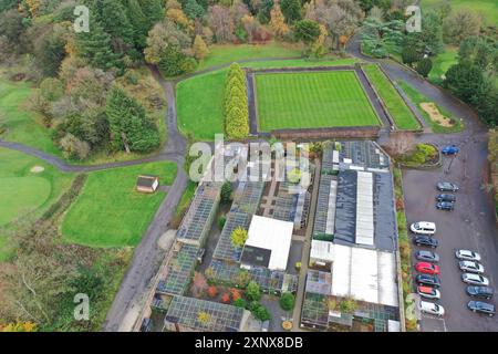 Vue aérienne par drone du Scottish Owl Centre Polkemmet Country Park Banque D'Images