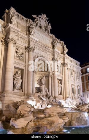 Détail de la fontaine de Trevi, une fontaine du XVIIIe siècle, la plus grande fontaine baroque de la ville, site du patrimoine mondial de l'UNESCO, quartier de Trevi, Rome, Louisiane Banque D'Images