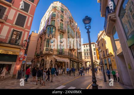 Vue de Can Forteza Rey à Placa del marques del Palmer, Palma de Majorque, Majorque, Îles Baléares, Espagne, Méditerranée, Europe Copyright : FrankxF Banque D'Images