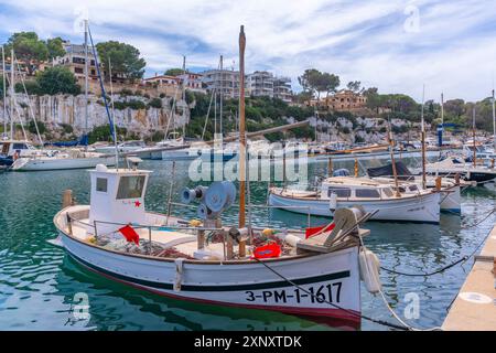 Vue de bateaux à Port Manacor, Porto Cristo, Majorque, Îles Baléares, Espagne, Méditerranée, Europe Copyright : FrankxFell 844-34542 Banque D'Images