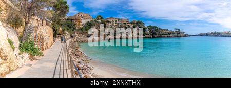 Vue de la plage de Platja de Portocristo, Porto Cristo, Majorque, Îles Baléares, Espagne, Méditerranée, Europe Copyright : FrankxFell 844-34548 Banque D'Images