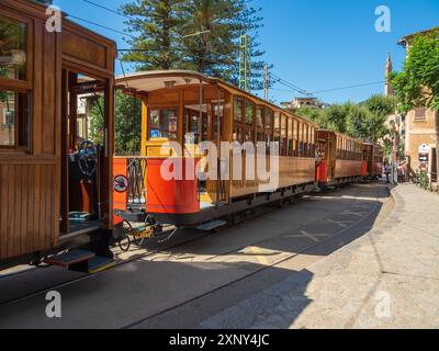 Tramway historique en bois à Soller, Majorque, Îles Baléares, Espagne Banque D'Images