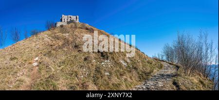 Forte Diamante, une des fortifications sur les collines autour de Gênes, en Italie Banque D'Images