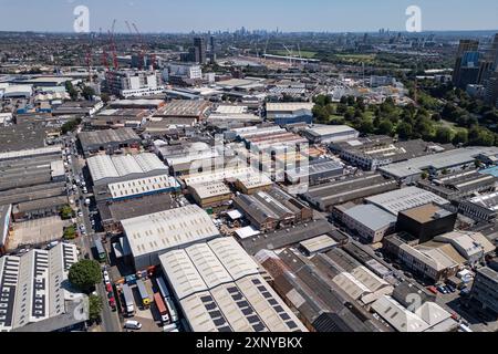 Vue aérienne de la zone industrielle Park Royal, Londres, Royaume-Uni. Banque D'Images