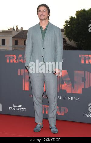 Roma, Latium. 02 août 2024. Rome (Italie), 02 août 2024, l'acteur et producteur américain Josh Daniel Hartnett sur le tapis rouge du film Trap à la terrasse Barberini. Rome (Italie), 02 août 2024 crédit : massimo insabato/Alamy Live News Banque D'Images