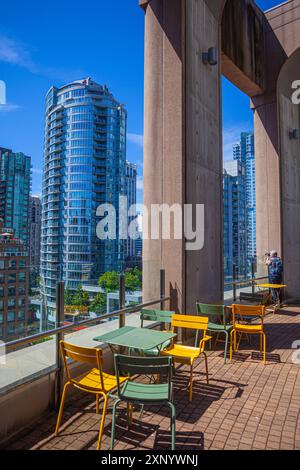 Vue depuis le toit de la Bibliothèque publique de Vancouver au Canada Banque D'Images