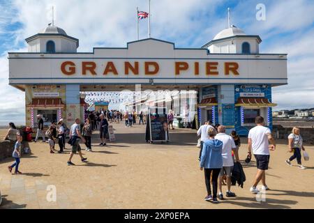 WESTON Supermare, DEVON, Royaume-Uni, 18 AOÛT : vue du Grand Pier à Weston Supermare, Devon le 18 août 2021. Personnes non identifiées Banque D'Images