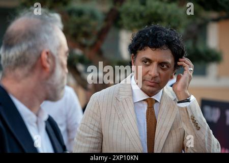 Rome, Italie. 02 août 2024. Le réalisateur M. Night Shyamalan participe à la conférence photo de Rome pour ''Trap'' au Cinema Barberini à Rome, Italie, le 2 août 2024. (Photo de Luca Carlino/NurPhoto) crédit : NurPhoto SRL/Alamy Live News Banque D'Images