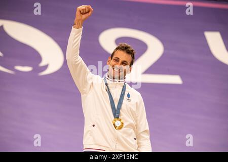 Joris Daudet (FRA) Médaille d'Or, cyclisme BMX Racing, hommes lors des Jeux Olympiques de Paris 2024 le 2 août 2024 au stade BMX de Saint-Quentin-en-Yvelines, France Banque D'Images