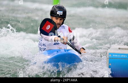 Paris, France. 02 août 2024. Jeux Olympiques de Paris 2024. Kayak Cross. Stade nautique olympique. Paris. Salim Jemai (TUN) dans le contre-la-montre kayak Cross lors des Jeux olympiques de Paris 2024 au stade olympique nautique, France. Crédit : Sport in Pictures/Alamy Live News Banque D'Images
