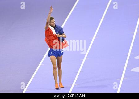 Saint Denis, France. 02 août 2024. Jimmy Gressier (FRA), Athlétisme, finale du 10 000 m masculin lors des Jeux Olympiques de Paris 2024 le 2 août 2024 au stade de France à Saint-Denis près de Paris, France - photo Michael Baucher/Panoramic/DPPI Media Credit : DPPI Media/Alamy Live News Banque D'Images