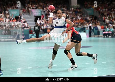 Paris, France. 02 août 2024. Handball-Espagne v France-Paris Jeux Olympiques d'été 2024, Paris 2024, Paris, France le 2 août 2024. Photo de David Niviere/ABACAPRESS. COM Credit : Abaca Press/Alamy Live News Banque D'Images