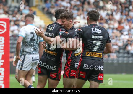 Matt Whitley des membres Helens célèbre son essai lors du match Betfred Super League Round 20 Hull FC vs St Helens au MKM Stadium, Hull, Royaume-Uni, le 3 août 2024 (photo par Alfie Cosgrove/News images) Banque D'Images