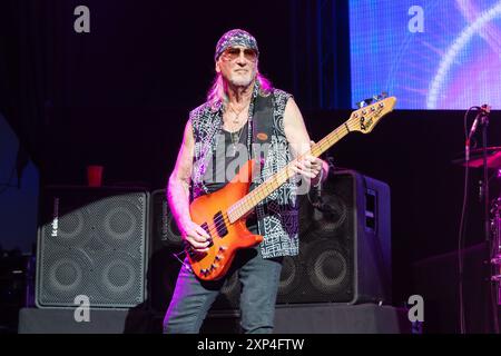 Roger Glover de Deep Purple en concert en Norvège le 2 août 2024 Banque D'Images