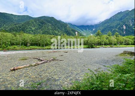 Paysage naturel de Kamikochi dans les Alpes du Nord du Japon de la préfecture de Nagano, Japon Banque D'Images