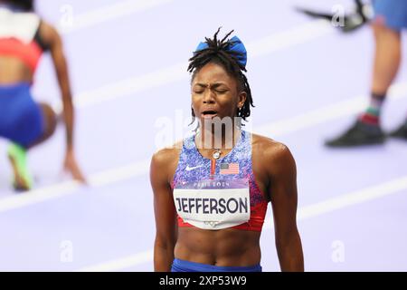 Paris, France. 03 août 2024. L'US Melissa Jefferson réagit après la finale du 100m féminin de la compétition d'athlétisme aux Jeux Olympiques de Paris 2024, le samedi 03 août 2024 à Paris, France. Les Jeux de la XXXIIIe Olympiade se déroulent à Paris du 26 juillet au 11 août. La délégation belge compte 165 athlètes en compétition dans 21 sports. BELGA PHOTO BENOIT DOPPAGNE crédit : Belga News Agency/Alamy Live News Banque D'Images