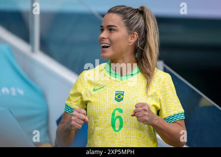 Nantes, France. 03 août 2024. Tamires du Brésil avant le quart de finale du football féminin entre la France et le Brésil lors des Jeux Olympiques de Paris 2024 au stade de la Beaujoire à Nantes (Richard Callis/SPP) crédit : photo de presse SPP Sport. /Alamy Live News Banque D'Images