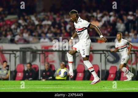 São Paulo (SP), 03/08/2024 - Soccer/São PAULO X FLAMENGO - Arboleda de São Paulo - match entre São PAULO X FLAMENGO, valable pour la 21ème manche du Championnat brésilien, tenue au stade MorumBis, à São Paulo, dans la soirée de ce samedi 03. (Photo : Eduardo Carmim/Alamy Live News) Banque D'Images