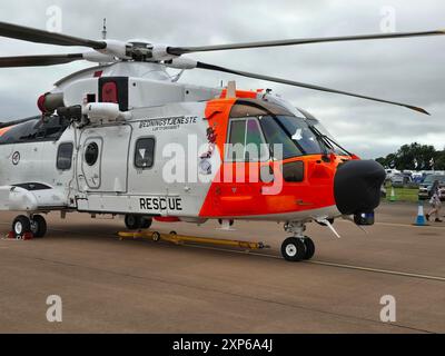 RAF Fairford, Royaume-Uni. 20 juillet 2024. Un hélicoptère AgustaWestland AW101 SAR exposé statique au Royal International Air Tattoo 2024. Banque D'Images